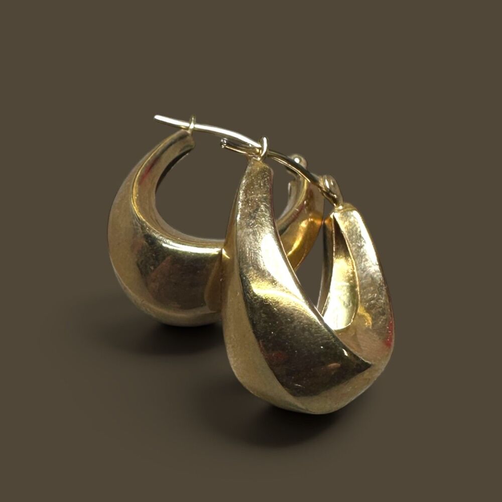 Vintage JCM 14K Yellow Gold Puffed Tapered Hoop Earrings 1.52g Estate Jewelry